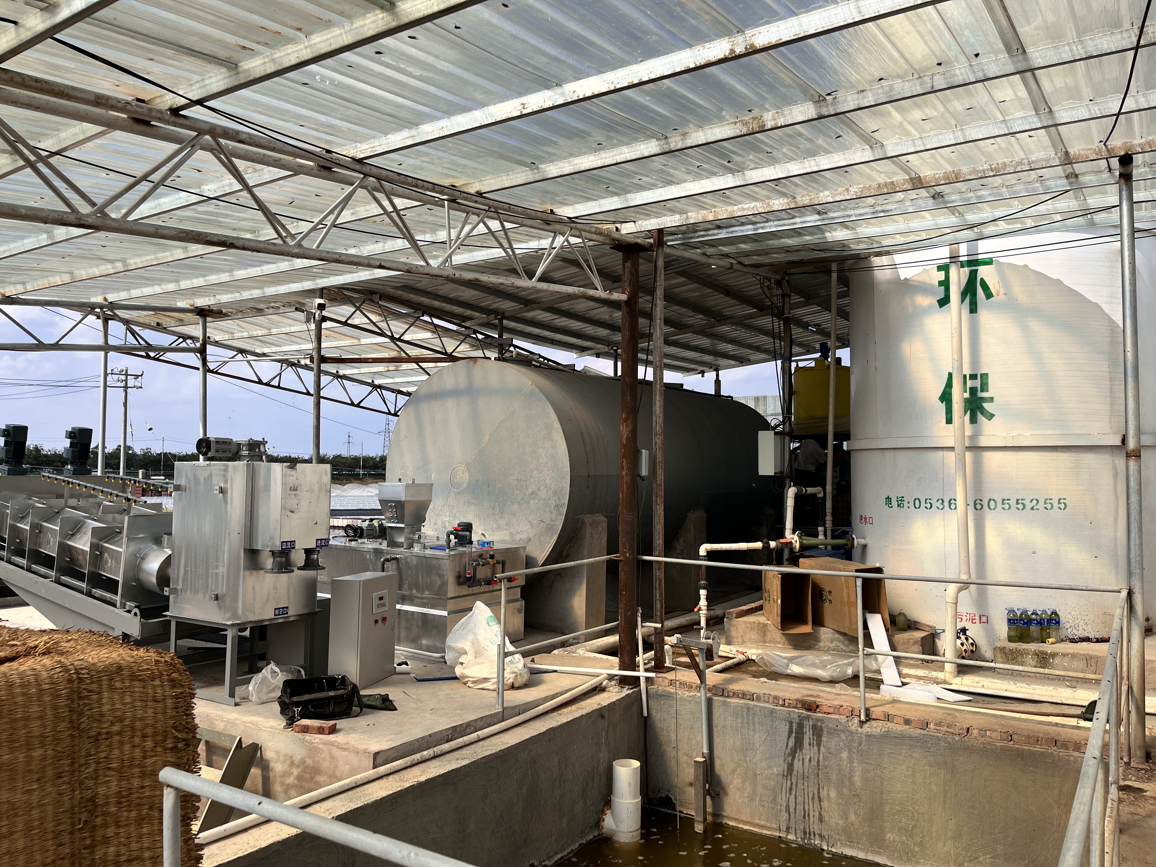 尾菜加工廢水能不能用疊螺機？云南尾菜加工新增402型疊螺機