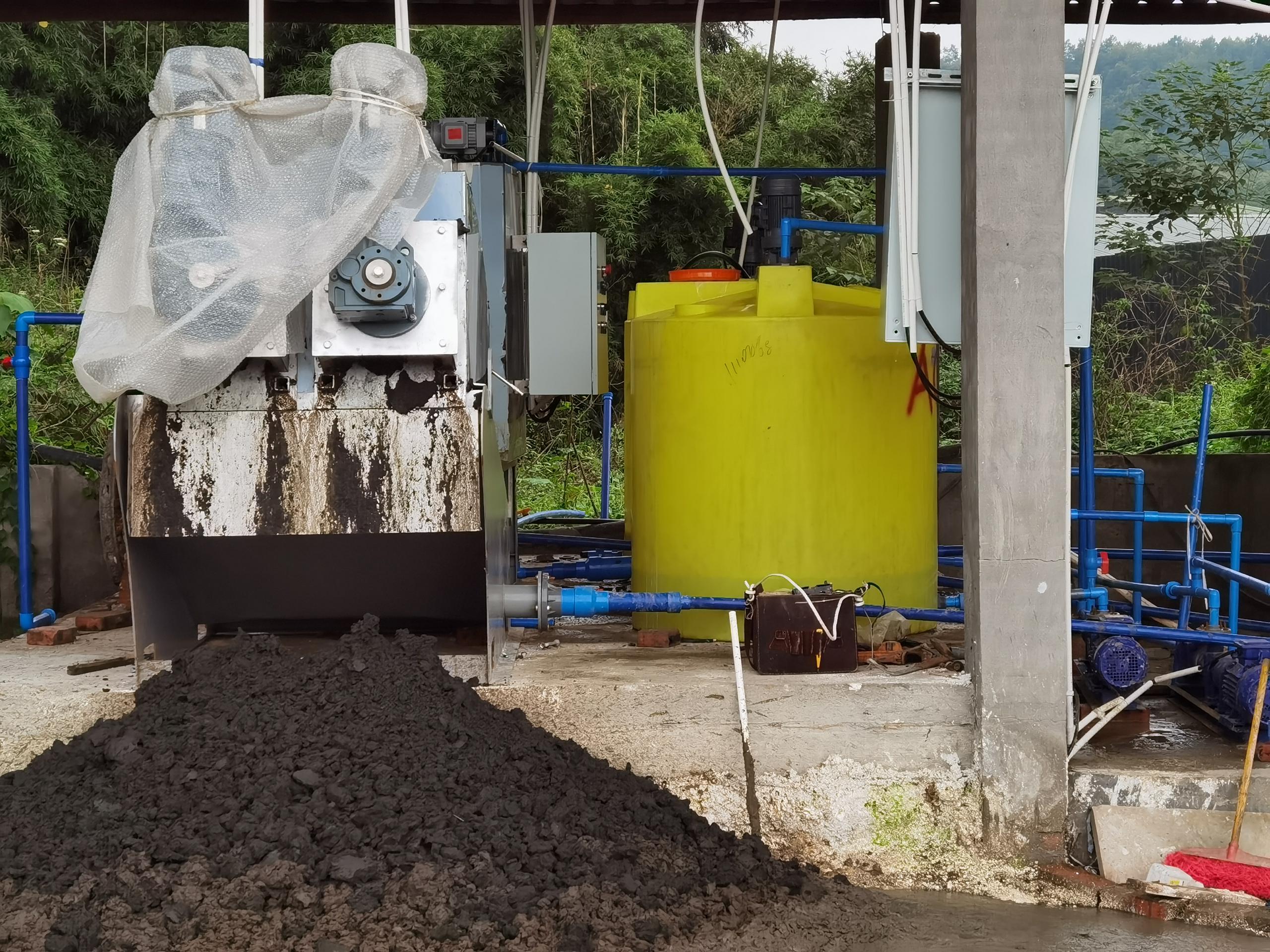 養(yǎng)豬場疊螺機